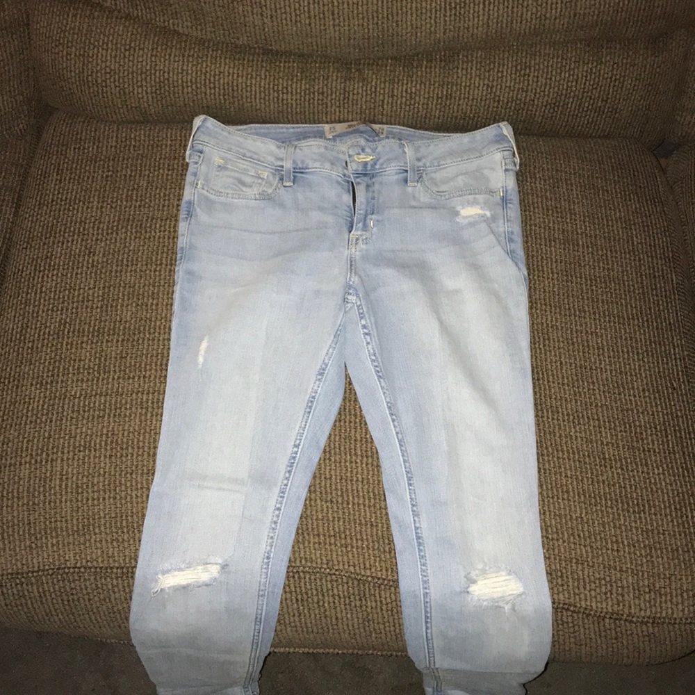 Hollister Jeans - Picture 2 of 8